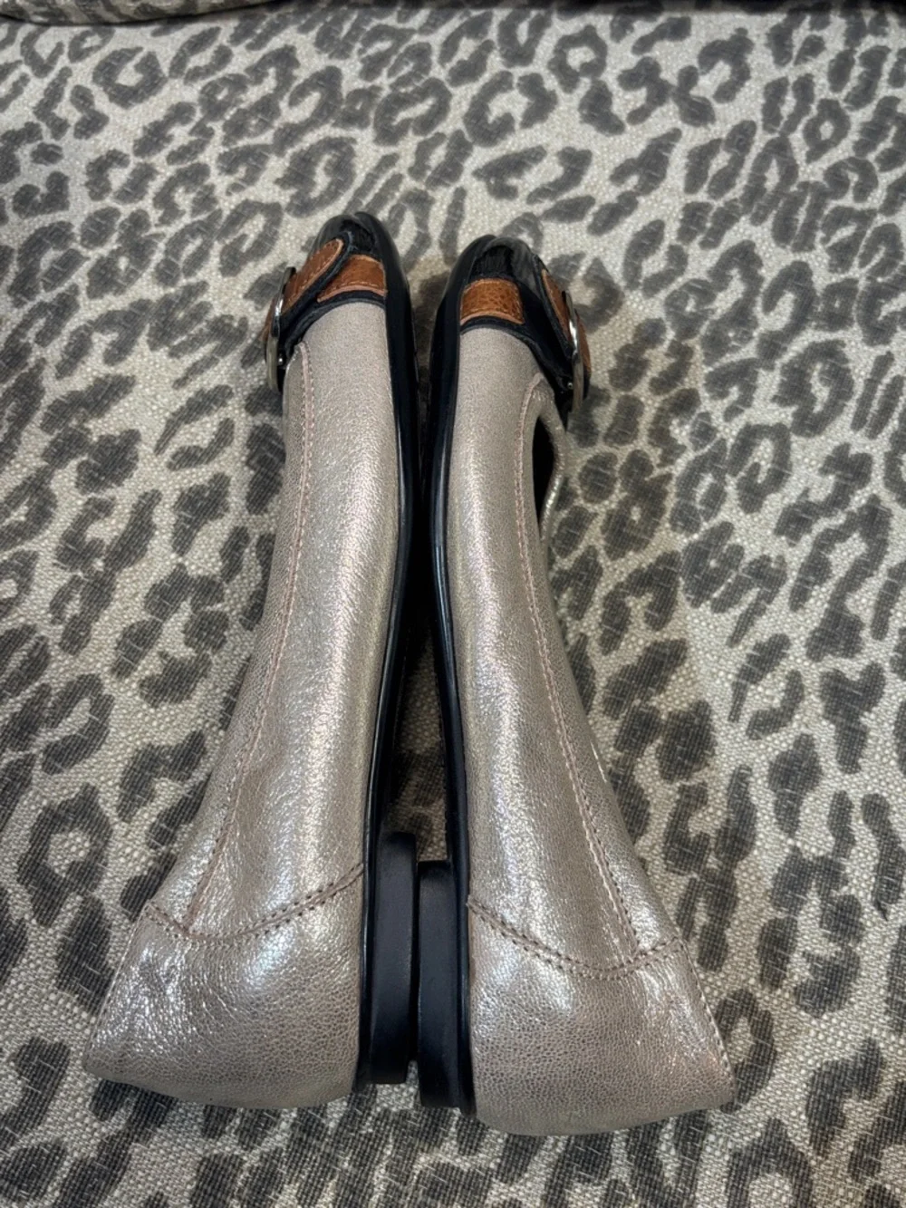 AGL gold metallic flats patent leather toe leather buckle  preppy casual shoe 37